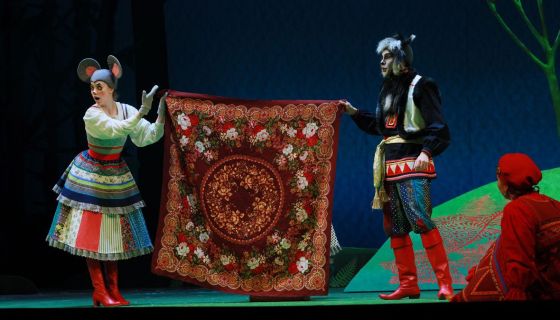 Спектакль «Сказка о Бабе-Яге и Василисе-работнице. (Два клёна)»