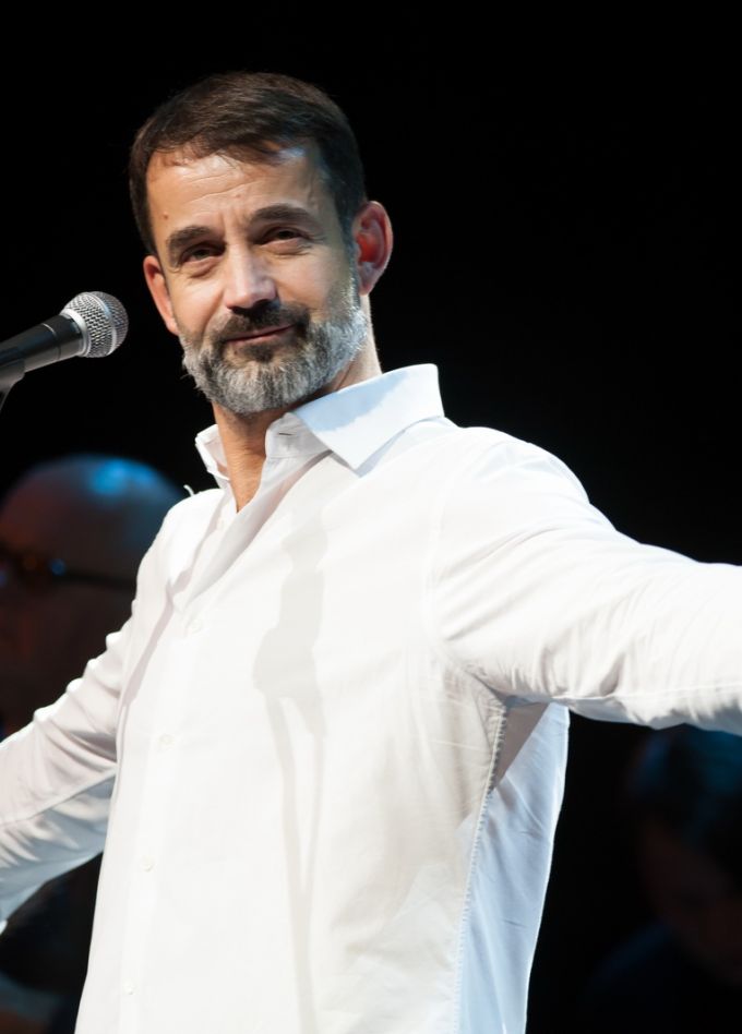 Дмитрий Певцов