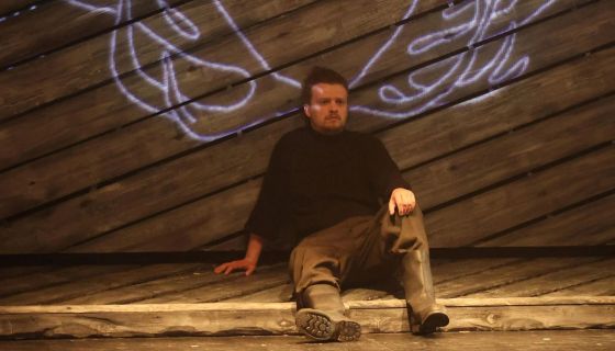 Спектакль «Залётные»