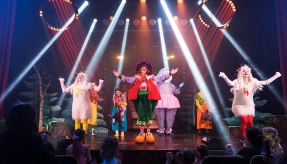 Кукольный спектакль «Три поросёнка и Красная шапочка», Южная