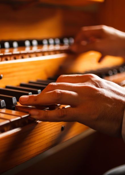 Концерт «Светлый праздник. Два органа и хор»