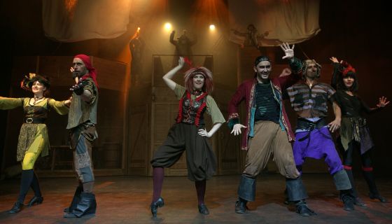 Цирковое шоу «Остров сокровищ», Калужский