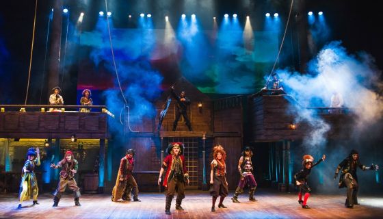 Цирковое шоу «Остров сокровищ», Калужский