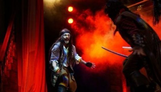 Цирковое шоу «Остров сокровищ», Калужский