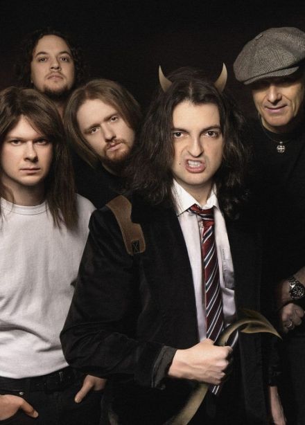 Easy Dizzy. AC/DC Show