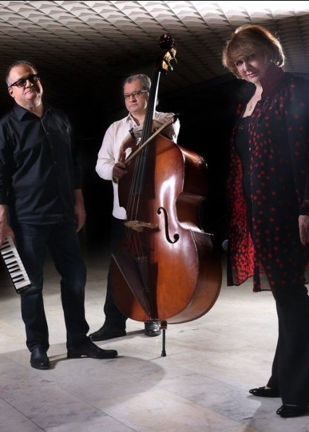 Трио «Второе приближение»