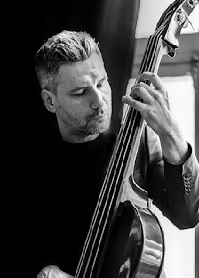 Сергей Хутас