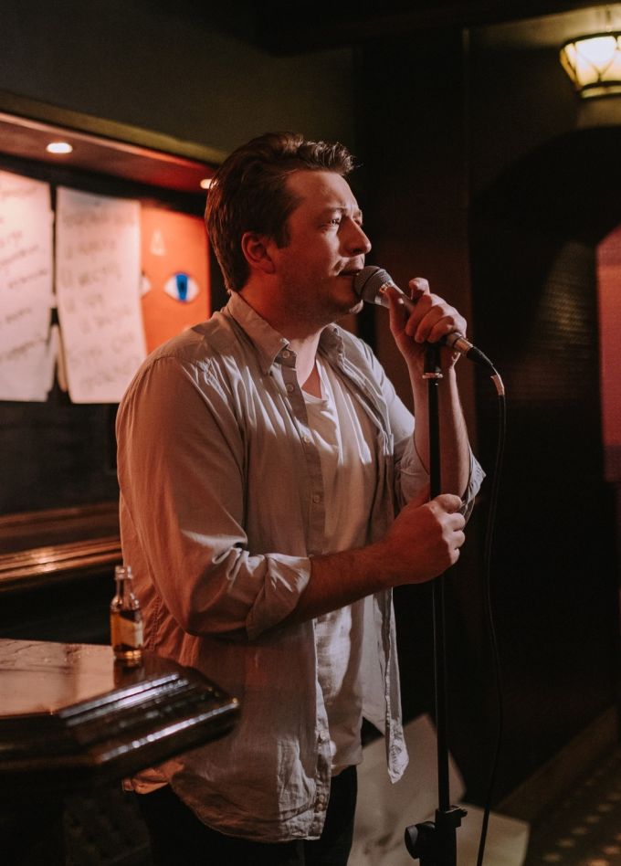 Самая красивая девушка в городе