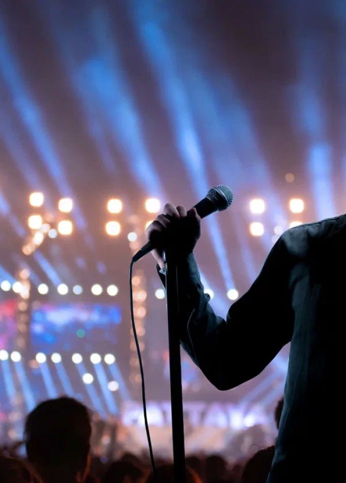 Barney Barfly. Трибьют-шоу «Руки Вверх» vs «Ленинград»