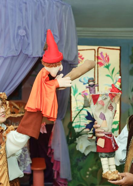 За кулисами кукольного театра