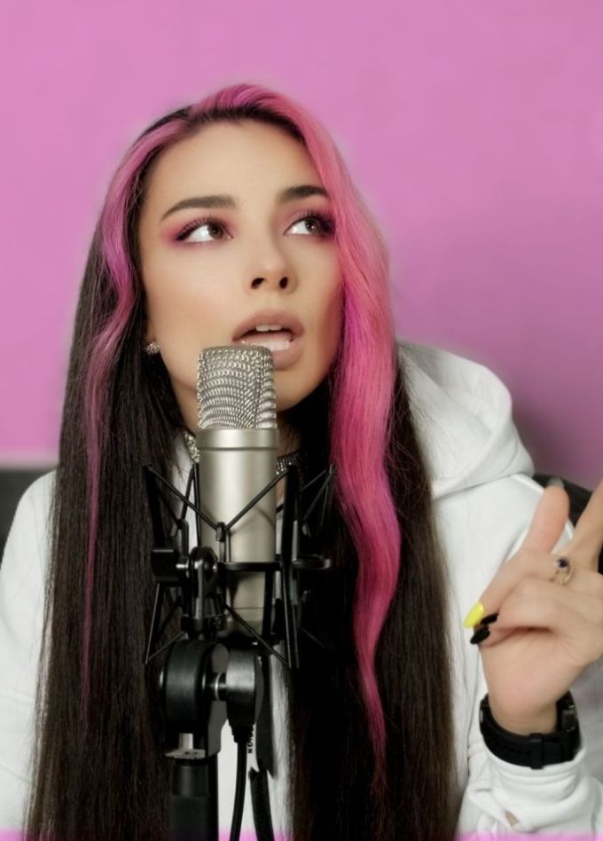 Кавер Дива/Cover Diva