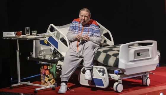 Спектакль «Третий звонок, господа!»