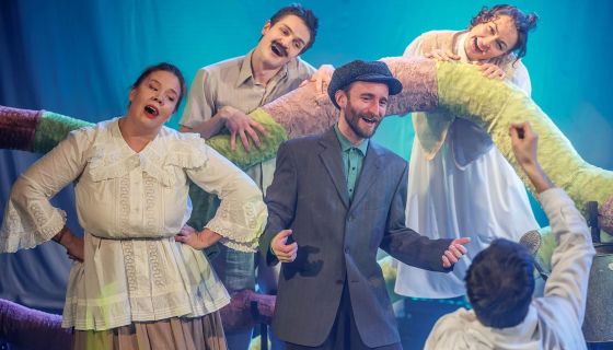 Спектакль «Мой дедушка был вишней»