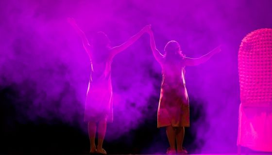 Спектакль «Пила вино и хохотала. Красное»