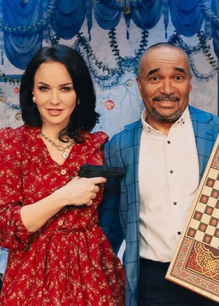 Спектакль «Хорошо, что выжил... Жаль, что из ума»