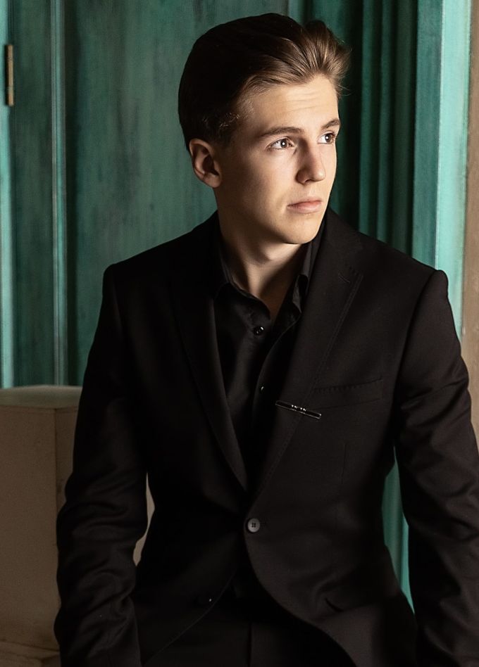 Битва жанров