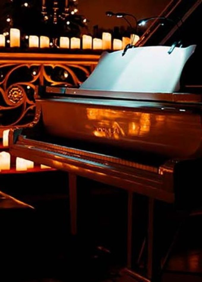 Концерт при свечах. Бах. Моцарт. Григ