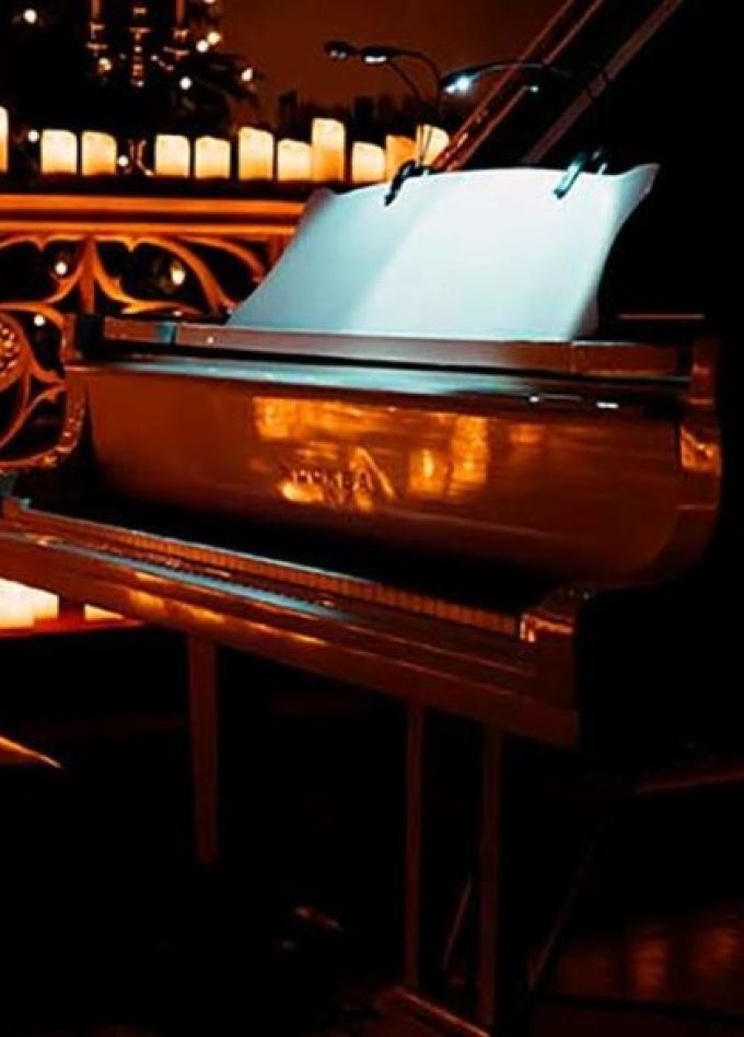 Концерт при свечах. Два гения: Бах и Гершвин