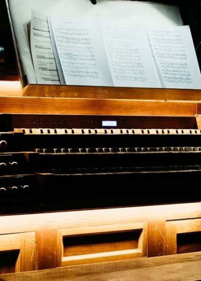 Концерт для трех органов при свечах. От Баха до Linkin Park