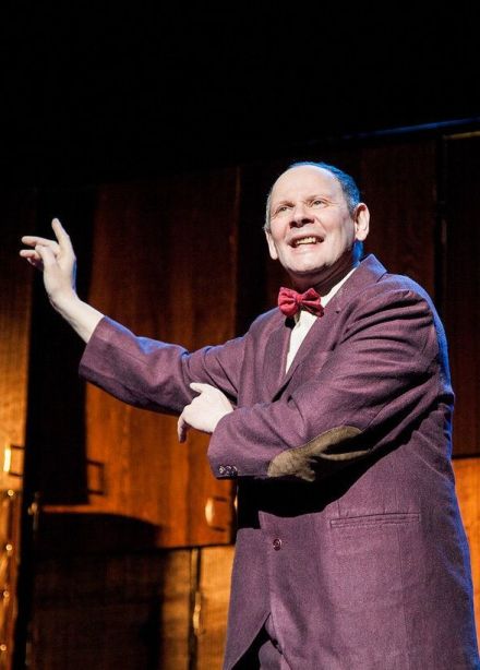 Спектакль «Сеанс гипноза для семейной пары»