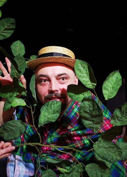 Спектакль «Трое в лодке, не считая собаки»