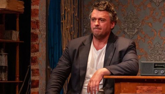 Спектакль «Джентльмен на вечер»