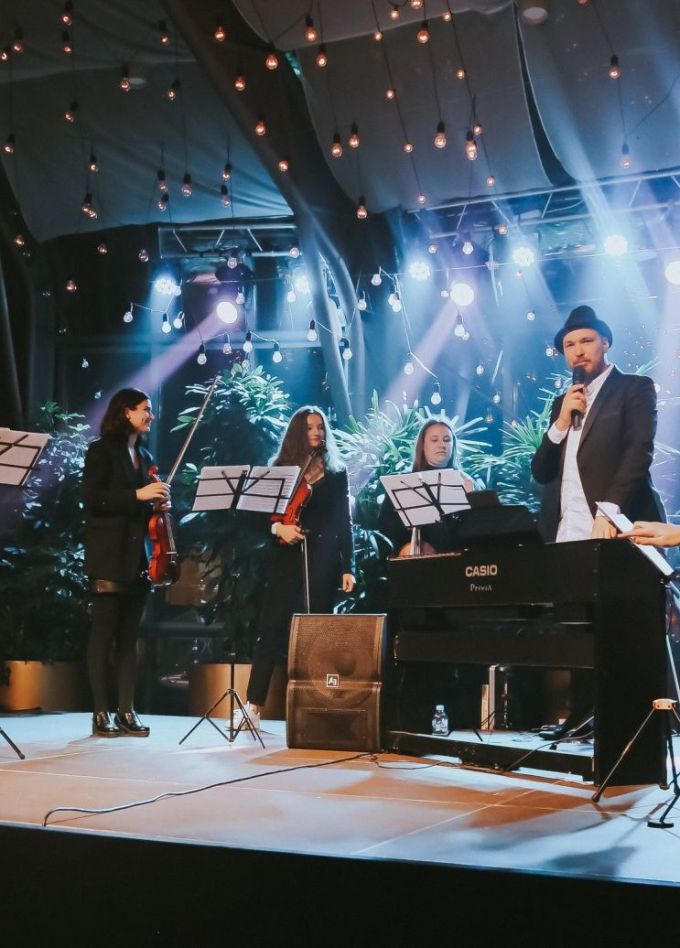 Концерт «Вселенная неоклассики. Циммер, Эйнауди, Рихтер»