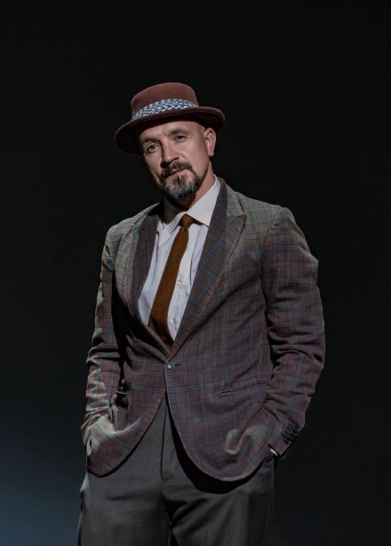 Спектакль «Всюду жизнь»