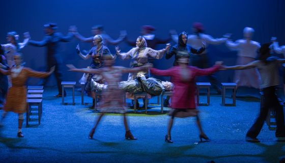 Спектакль «Всюду жизнь»