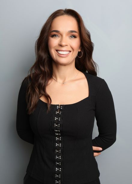 Юля Ахмедова. Стендап