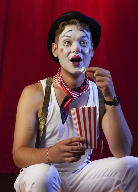 Уеду с цирком