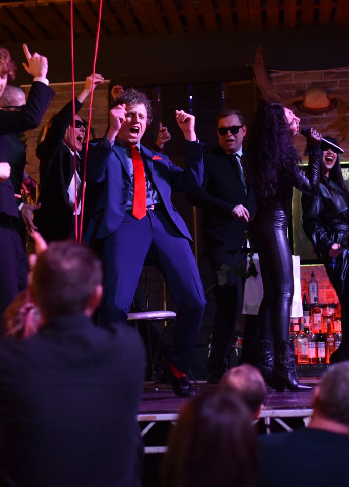 Тень в большом городе