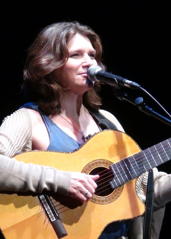 Елена Фролова