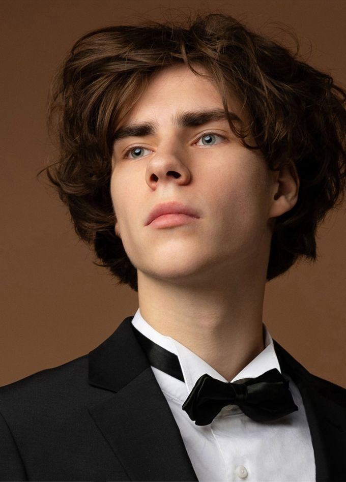 Гала-концерт пианистов ко Дню Победы