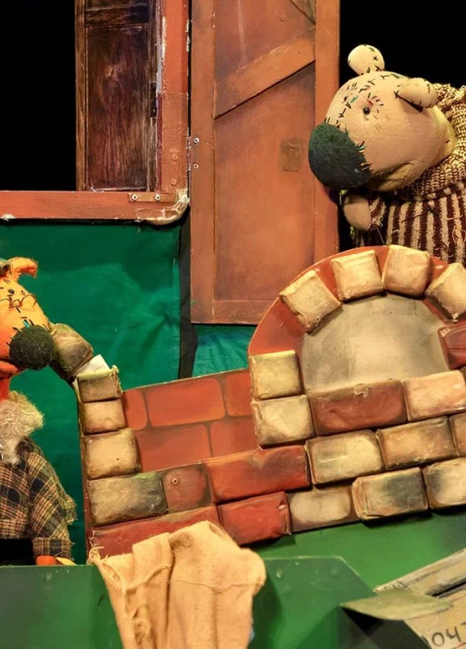 Как лиса медведя обманывала, да потом сама попалась