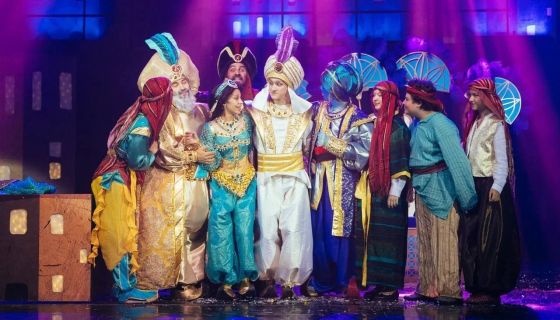 Цирковое шоу «Волшебная лампа Аладдина», Речной