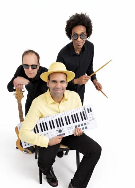 Sandor Torres & Sandor's Trio