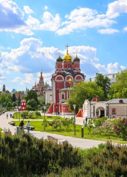 Историческая экскурсия по парку «Зарядье»