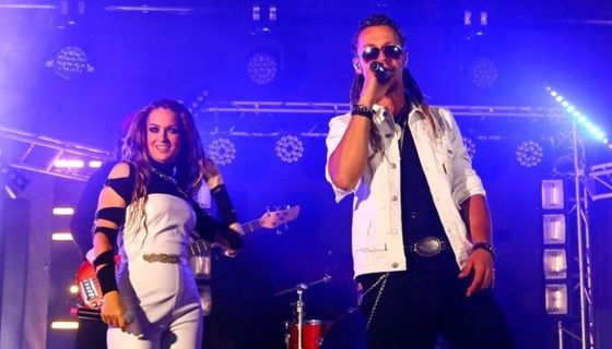 Music Motion Band. Eurodance 90s Party