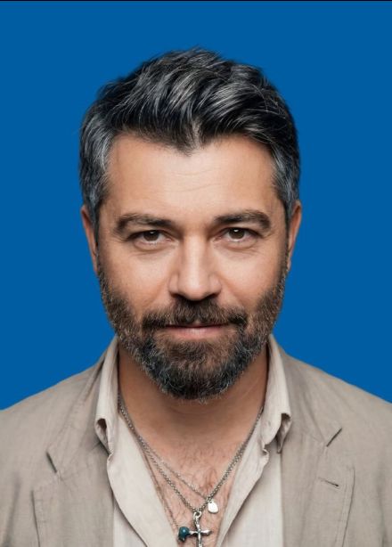 Алексей Чумаков