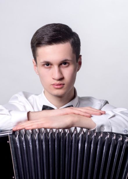 Азамат Тедеев