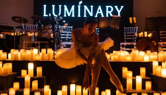 Luminary. Волшебный свет Рождества и 1000 свечей